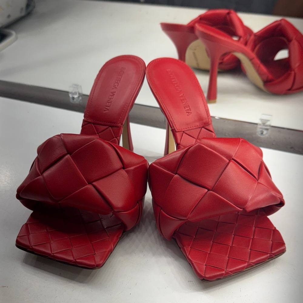 Bottega Veneta Red Quilted Leather Heels
